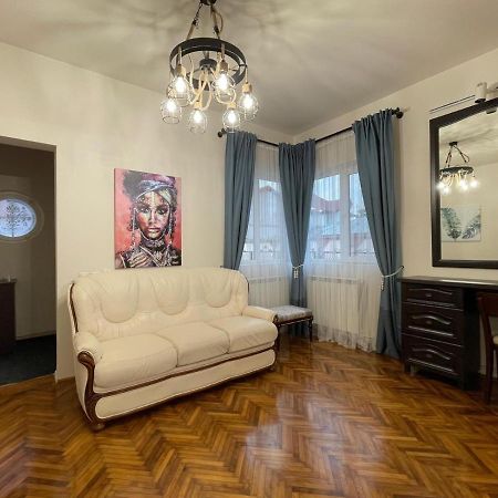 Premier Rooms Ploiesti Luaran gambar