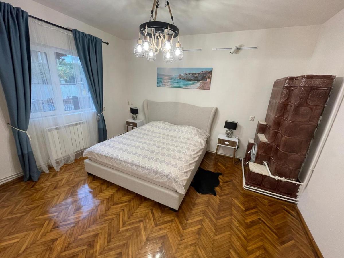 Premier Rooms Ploiesti Luaran gambar