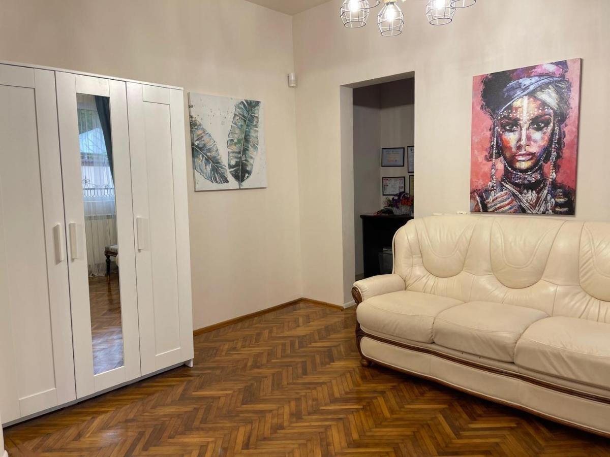 Premier Rooms Ploiesti Luaran gambar